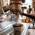 Perfekt espresso derhjemme: trinvis guide til brygning